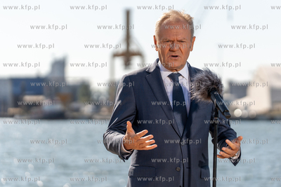 Konferencja Premiera Donalda Tuska po spotkaniu z pracownikami...