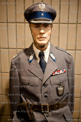 Uniwersytet Gdanski. Wydzial Prawa i Administracji....