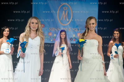 Gminny Dom Kultury w Pierwoszynie. Gala Finalowa Miss...