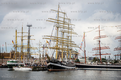 Gdynia. Operacja Zagle Gdyni 2014.
16.08.2014
fot....