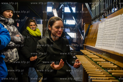 Gdansk. Wieza Kosciola sw. Katarzyny. Bezplatne warsztaty...