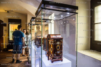 Gdansk. 10 lecie Muzeum Bursztynu i Swiatowej Rady...