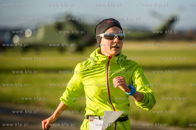 49 Baza Lotnicza w Pruszczu Gdańskim. Bieg Niepodległości.
12.11.2016
fot....