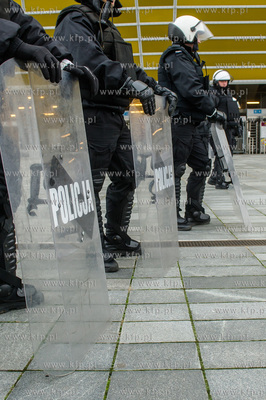 Stadion Energa Gdańsk. Ćwiczenia służb ratowniczych...