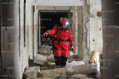 Nadole nad Jeziorem Zarnowieckim. Cwiczenia ratownikow...