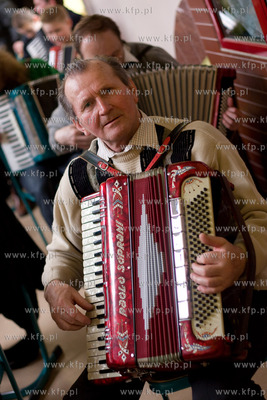 Bytow. Dzien Jednosci Kaszubow. Podczas imprezy ustanowiono...