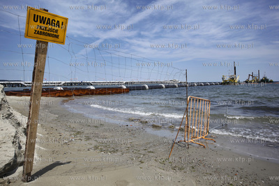 Prace przy budowie wylotow sopockich potokow w glab...