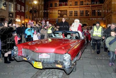 Gdansk. Przybycie Mikolaja i rozswietlenie najwyzszej...