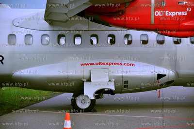 Plyta postojowa Portu Lotniczego im Lecha Walesy Gdansk...