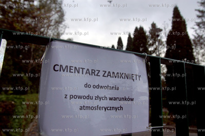 Gdańsk. Zamknięcie cmentarza na Łostowicach z powodu...