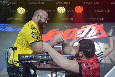Hala Sportowo - Widowiskowa w Rumi. 50. Gala Armwrestligu...