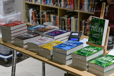 Miejska Biblioteka Publiczna w Sopocie. SOPOTEKA. Cykl...