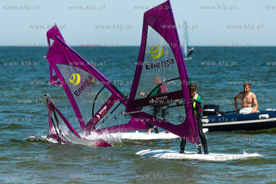 Plaza w Sopocie, przy Sopockim Klubie Zeglarskim. Briefing...