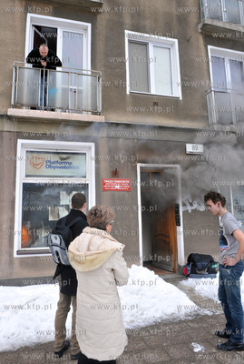 Gdansk. Podwale Staromiejskie. Pozar w Biurze Powiatowym...