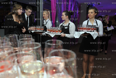 Studniowka III Liceum Ogolnoksztalcacego Topolowki...