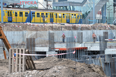 Gdansk Dolny Wrzeszcz. Budowa centrum handlowego Hevelius...