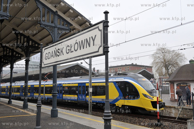 Gdansk, Dworzec Glowny PKP. Inauguracyjny, pierwszy...