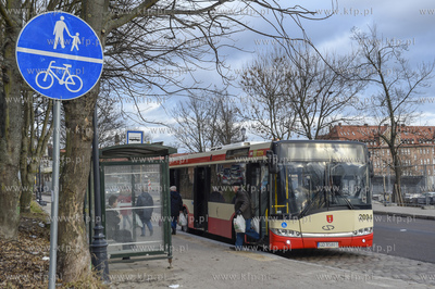 Biskupia Górka w Gdańsku. ul. Zaroślak. Nz. przystanek...