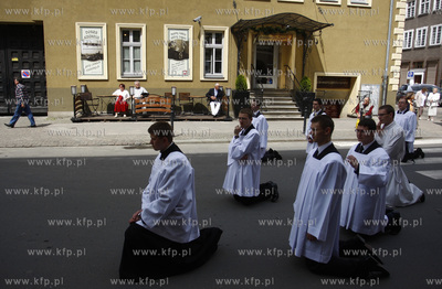 Gdansk. Sw. Bozego Ciala. Nz procesja ulicami starowki.
11.06.2009
fot....