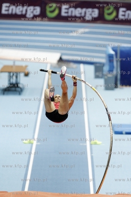 Trening skoczkini o tyczce Anny Rogowskiej, przed rozpoczynajcymi...