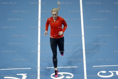 Sopot. Halowe Mistrzostwa w Lekkoatletyce. Nz. trening....