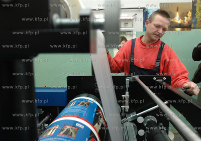 Licytacja majatku kurii gdanskiej. Licytowano foliarke...