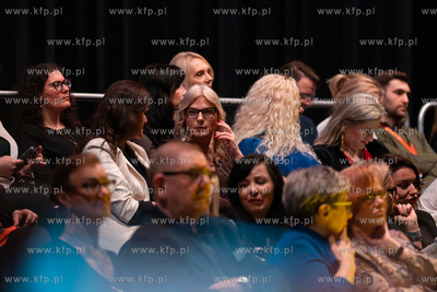 Pokaz mody i bursztynu AMBER Vibes podczas międzynarodowych...