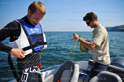 Gdynia. Przejazdzka na weakbordzie. 09.07.2011 fot....