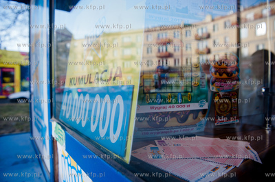 Gdansk. Wrzeszcz. Kolektura Lotto. Kumulacja 40 000...