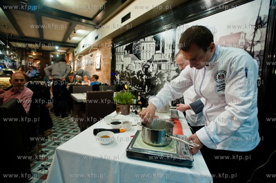 Gdansk. Restauracja Kubicki. Noc Restauracji - podczas...