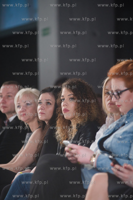 Centrum Stocznia Gdansk. Gala Amber Look Trends & Styles...