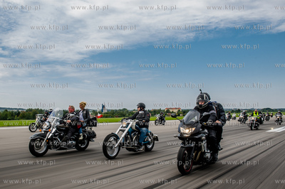 Port lotniczy im. Lecha Wałesy w Gdańsku Rębiechowie....