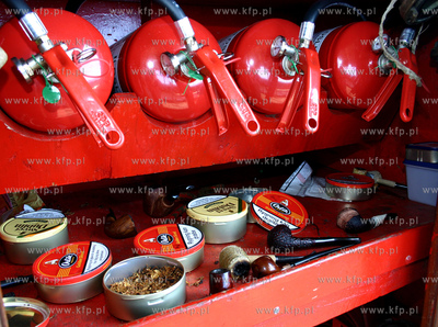 Wizyta zaglowca George Stage - najmniejszego pelnorejowca...