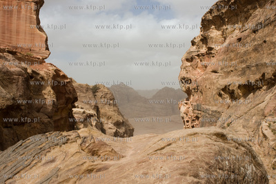 Petra. Jordania NZ ruiny miasta Nabatejczykow, znajdujace...