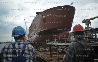 Wodowanie promu B 608/1 Finlaggan dla szkockiego armatora...