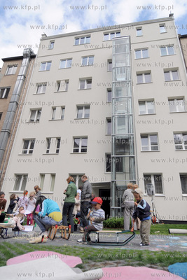 Podworko kamienicy przy Placu Grunwaldzkim 16 w Gdyni...