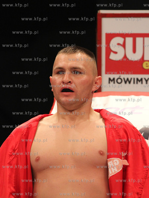 Gala Wojak Boxing Night w Gdyni. Walka pomiedzy Łukaszem...