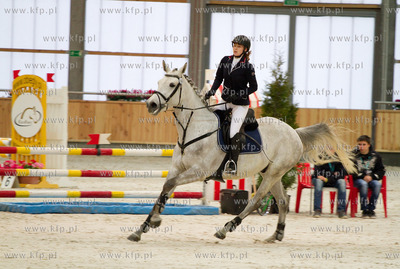 Pierwsze Zawody Ogolnopolskie w nowej hali Hipodromu...