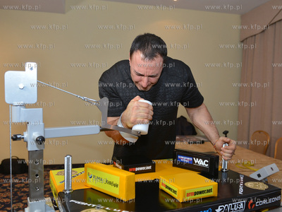 Do Rumi przyjechal wczoraj Alexey Voevoda (Rosja),...