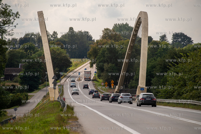 Most w Pogalicach na rzece Łupawie. 24.08.2023. Fot....