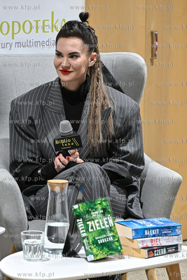 Miejska Biblioteka Publiczna w Sopocie. SOPOTEKA. Cykl...