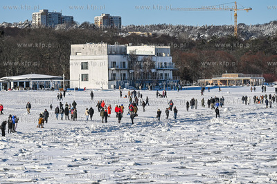 Sopot. Zimowa niedziela w Sopocie. 15.02.2026 fot....