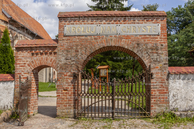 Kościół pw. Chrystusa Króla w Sątocznie w województwie...