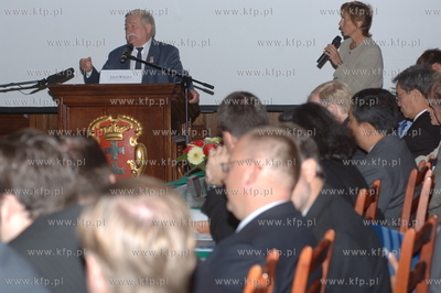 Konferencja Nowej Inicjatywy Atlantyckiej.  Wyklady...