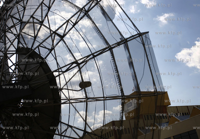 Budynek Telewizji Gdansk. Pogotowie strajkowe w zwiazku...