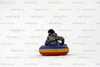 Rozpoczecie sezonu narciarskiego w Wiezycy na Kaszubach....