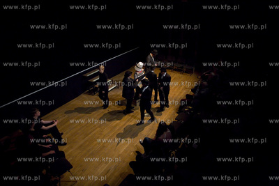 Świat Mało Znany. Przegląd teatralny grupy Im Plus...