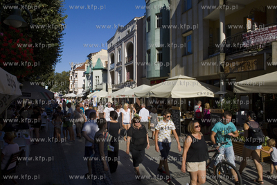 Sopot. Ulica Bohaterów Monte Cassino.
26.08.2016
fot....