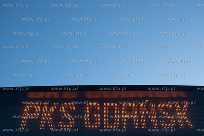 Konferencja poświęcona zmianie operatorów na 18...