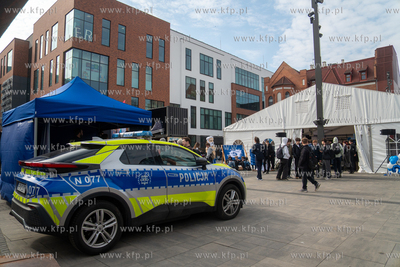 Forum Gdańsk. Warsztaty, koncert, konkursy - Niebieskie...